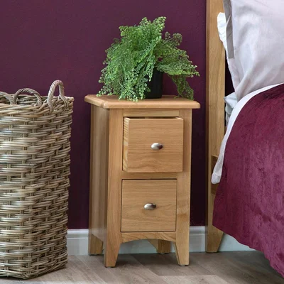 Chiltern Oak Furniture Gloucester Oak Slim 2 Drawer Bedside Table