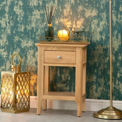 Chiltern Oak Furniture Bergen Oak Side Table