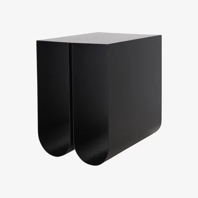 Heal's Heal's Curved Side Table Black - Heal's UK Furniture