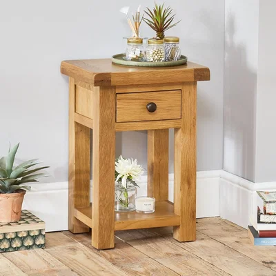 Knees Carrabba Oak Side Table - Medium Oak