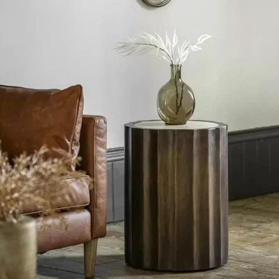 Knees Cascia Mango Wood Side Table - Dark Wood