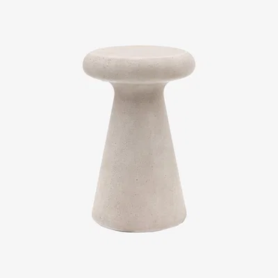 Knees Siena Concrete Side Table - Concrete