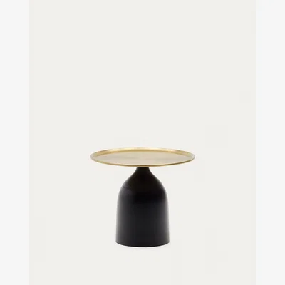 Kave Home Liuva round side table in gold metal and matte black finish, Ø 52 cm