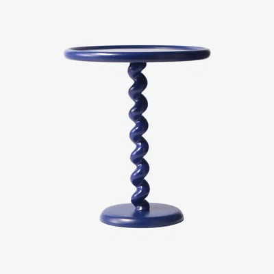Made in Design Twister End table metal blue / Ø 46 x H 56 cm - Cast aluminium - Pols Potten