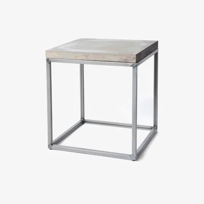 Teddy Beau Lyon Beton Perspective Side Table