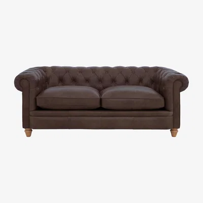 Furniture Village Alexander and James - Chesterfield Collection Ralph 3 Seater Leather Sofa - Satchel Nutmeg - Oak Feet