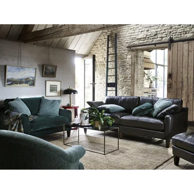 Knees Dax 3 Seater Sofa
