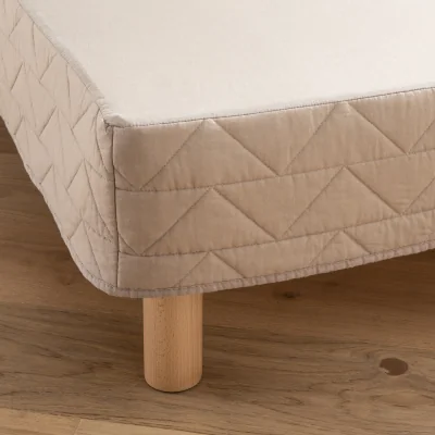 La Redoute Zig-Zag Scenario Quilted Mattress Cover