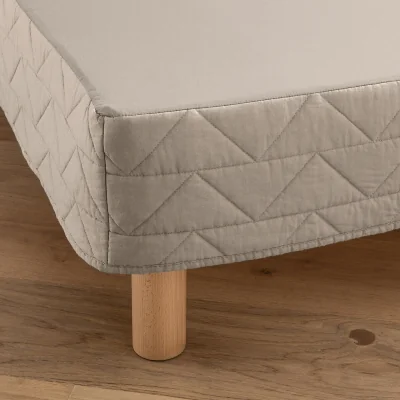 La Redoute Zig-Zag Scenario 100% Cotton Quilted Mattress Cover