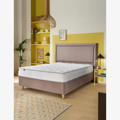 Marks & Spencer Silentnight 1400 Pocket Sprung Memory Foam Mattress White