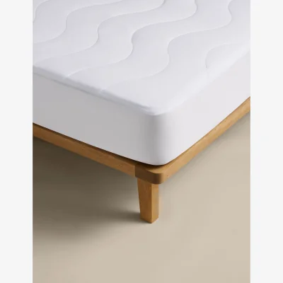 Marks & Spencer M&S Smart Wash & Dry Anti Allergy Mattress Enhancer White