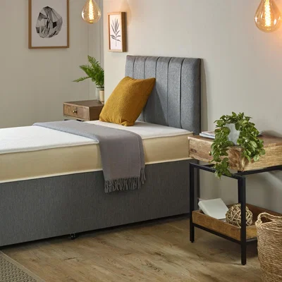 The Range Extreme Comfort Golden Serenity Silk Memory Foam and Bunnell Spring Mattress - Gold / Small Double