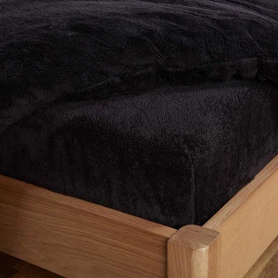 The Range Brentfords Teddy Fleece Fitted Bed Sheet - Black / King