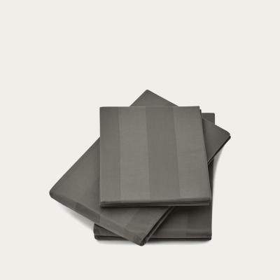 Bombinate.com Grey The Classic Collection Fitted Sheet