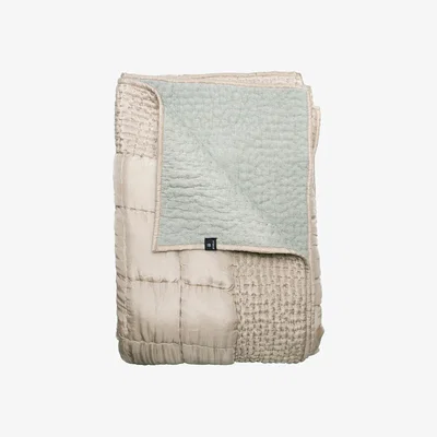 Nordic Nest Delia bedspread champagne 160x240 cm