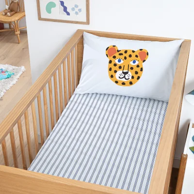 La Redoute Petite Savane Animal Print Cotton Percale Baby's Fitted Sheet with 17cm Flap