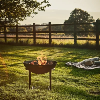 Dunelm Outdoor Extra Large Cast Iron Fire Pit Rust