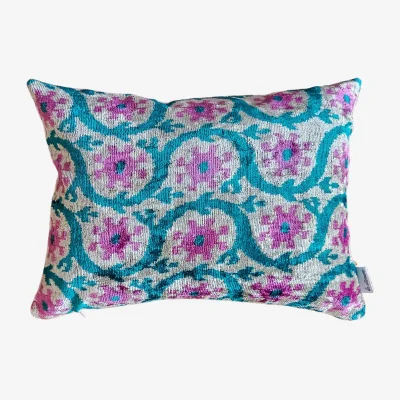 Amara Swirl Velvet 40x50cm Sofa Cushions