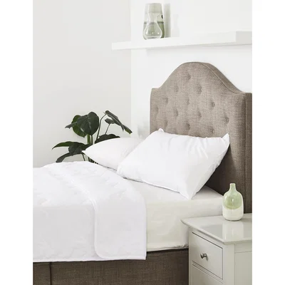 Marks & Spencer M&S Fresh & Cool 4.5 Tog Duvet - 6FT - White, White