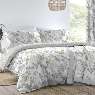 Downtown Dreams & Drapes Maisie Duvet Set Multi