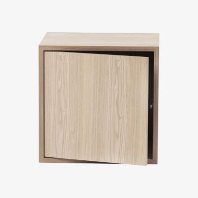 Made in Design Stacked 2.0 Shelf - / Medium carré 43x43 cm / Avec porte by Muuto Natural wood