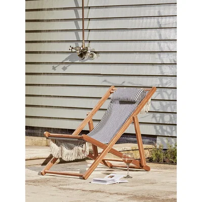 Cox and Cox Fringed Deckchair - Blue Stripe