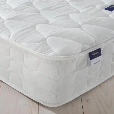 Habitat Silentnight Travis Miracoil Microquilt Small Double Mattress