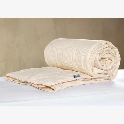 Heal's The Wool Room Chatsworth Wool Duvet Medium Single - Heal's UK Bedroom Furniture