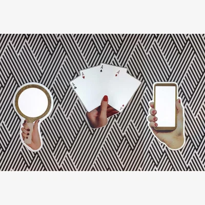 Amara Poker Cards Shaped Mirror