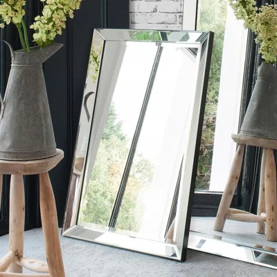 Knees Luna Rectangle Mirror