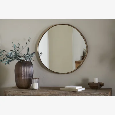 Nkuku nkuku Mchanga Organic Shape Mirror | Mirrors | Antique Brass