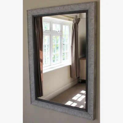 The Range Roma Loire Accent Mirror Finish White Marble - White / 152cm