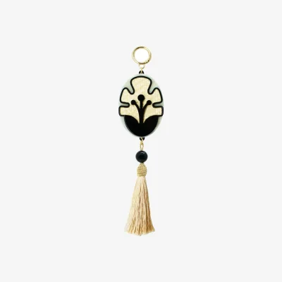 Wolf & Badger Women's Neutrals Handmade Acrylic Mirror Hibiscus Straw Cream | Gissa Bicalho