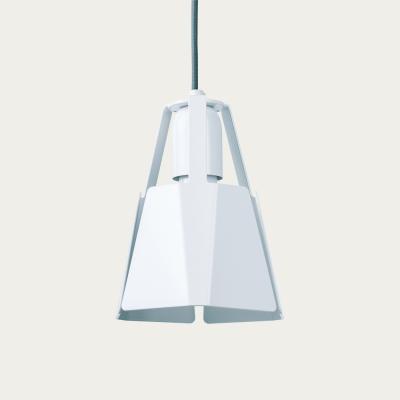 Bombinate.com White Beat 16/19P Ceiling Lamp