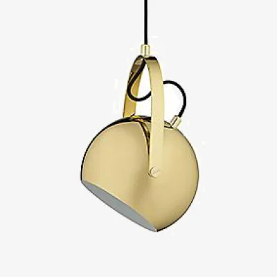 Nordic Nest Frandsen Ball pendant with handle Ø18 cm Brass